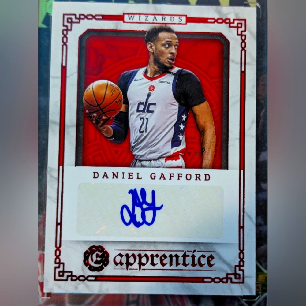 2021 Panini Chronicles Excalibur Autograph Daniel Gafford
